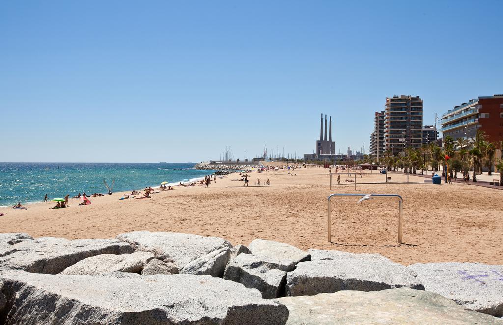 Port And Beach Badalona Room photo