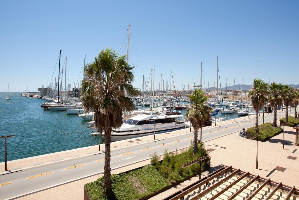 Port And Beach Badalona Room photo