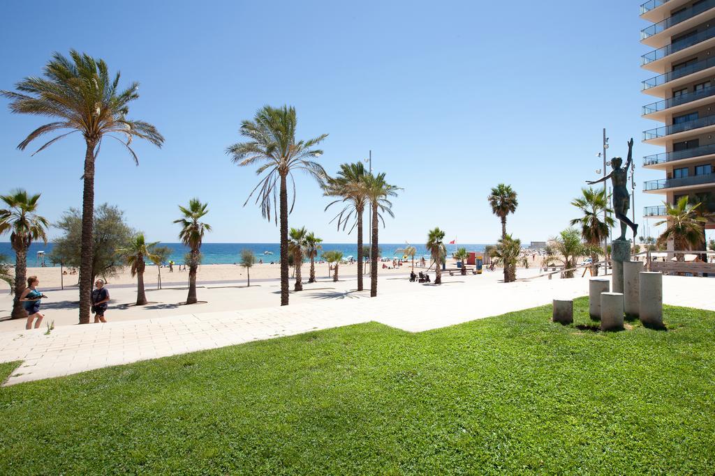 Port And Beach Badalona Room photo