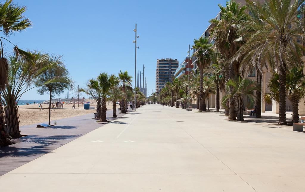 Port And Beach Badalona Room photo